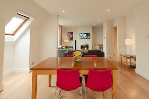 Premier Suites Dublin Leeson Street