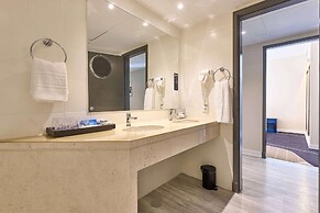 TRYP by Wyndham Lisboa Caparica Mar