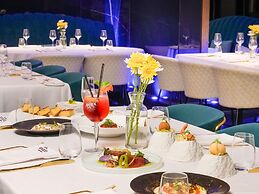 Fairmont Dubai