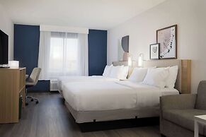 Spark by Hilton Guelph