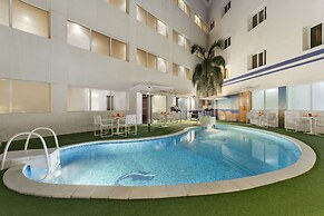 Ramada by Wyndham Qurum Beach