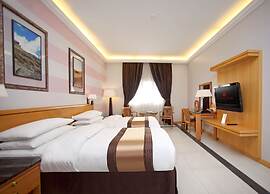 Ramada by Wyndham Qurum Beach