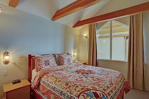 Land's End Resort