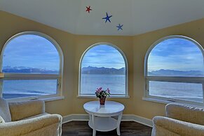 Land's End Resort