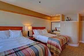 Land's End Resort