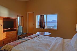 Land's End Resort