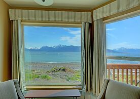 Land's End Resort
