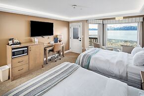 Land's End Resort