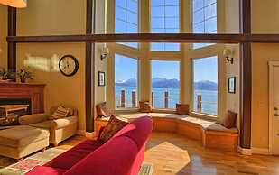 Land's End Resort