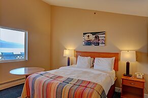 Land's End Resort