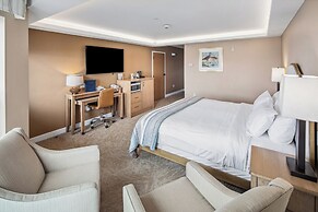 Land's End Resort
