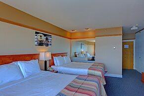 Land's End Resort