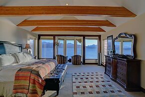 Land's End Resort