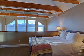 Land's End Resort
