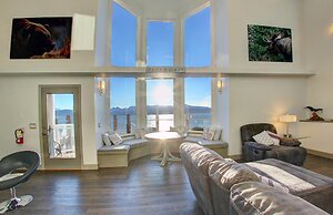 Land's End Resort