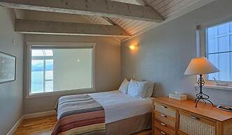 Land's End Resort
