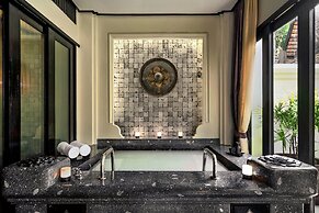Marriott's Phuket Beach Club