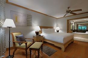 Marriott's Phuket Beach Club