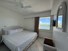 Sapphire Beach Club Resort