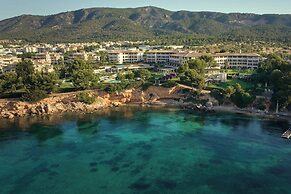 The St. Regis Mardavall Mallorca Resort