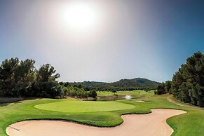 The St. Regis Mardavall Mallorca Resort