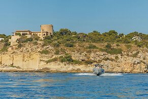 The St. Regis Mardavall Mallorca Resort
