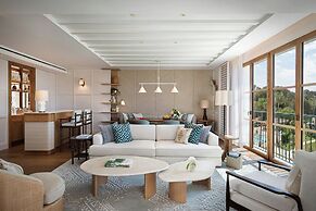 The St. Regis Mardavall Mallorca Resort