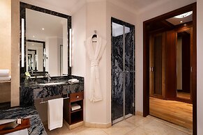 The St. Regis Mardavall Mallorca Resort
