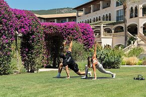 The St. Regis Mardavall Mallorca Resort