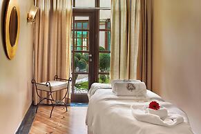 The St. Regis Mardavall Mallorca Resort