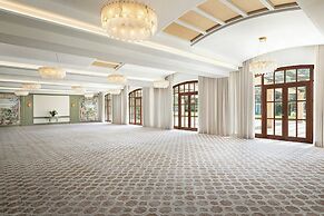 The St. Regis Mardavall Mallorca Resort