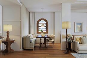 The St. Regis Mardavall Mallorca Resort