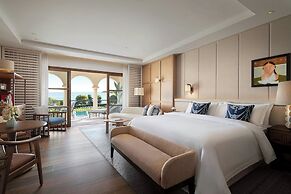 The St. Regis Mardavall Mallorca Resort