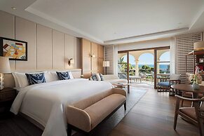 The St. Regis Mardavall Mallorca Resort