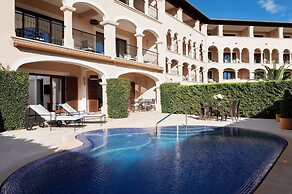 The St. Regis Mardavall Mallorca Resort