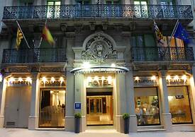 Grupotel Gravina