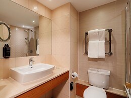Mercure Daventry Court Hotel