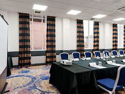 Mercure Daventry Court Hotel