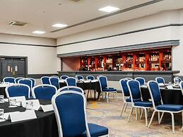 Mercure Daventry Court Hotel