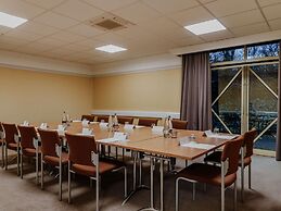 Mercure Daventry Court Hotel