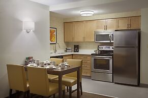 Cambridge Suites Mississauga