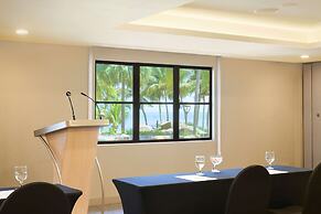 DoubleTree by Hilton Damai Laut Resort