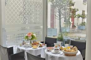 Hotel Unic Renoir Saint Germain