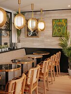 Marty Hotel Bordeaux, Tapestry Collection by Hilton