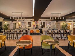 Marty Hotel Bordeaux, Tapestry Collection by Hilton