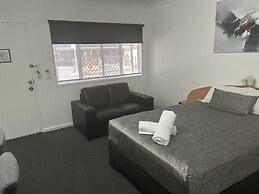 Boulevard Lodge