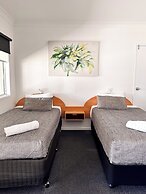 Boulevard Lodge