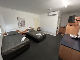Boulevard Lodge