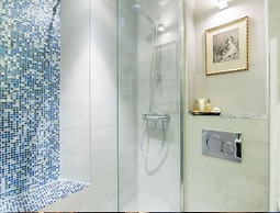 Hôtel R. Kipling by Happyculture