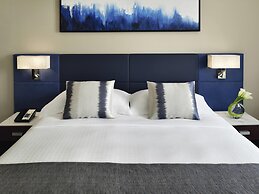 Mövenpick Hotel & Apartments Bur Dubai